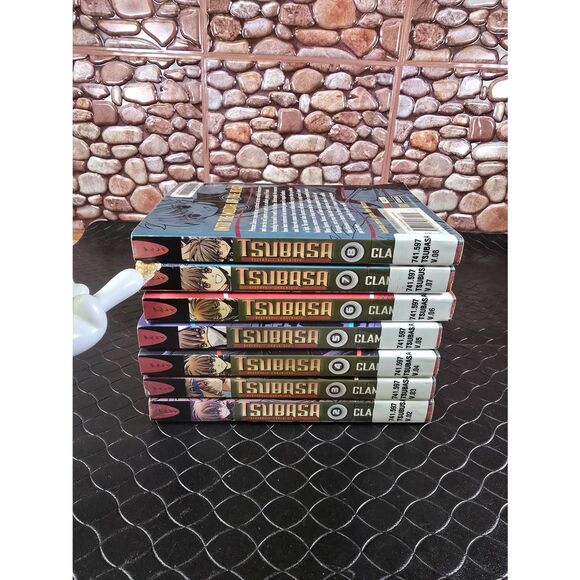 Tsubasa Reservoir Chronicle Volumes 2-8 Japanese Edition by Clamp - Picture 2 of 7